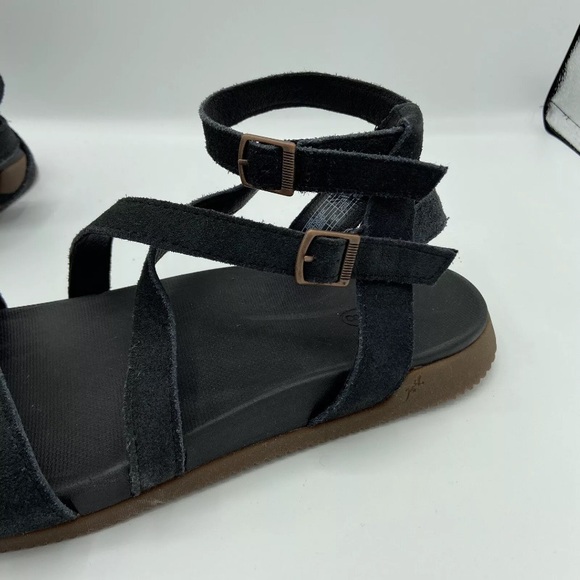 Chaco Rose Black Leather Strap Gladiator Sandals Sz 9 Women's JCH107806 - Picture 4 of 10